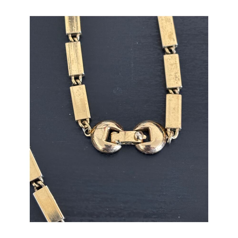 Vintage Monet Big Modernist Statement Necklace Gold Tone Chunky Chain - Picture 5 of 8